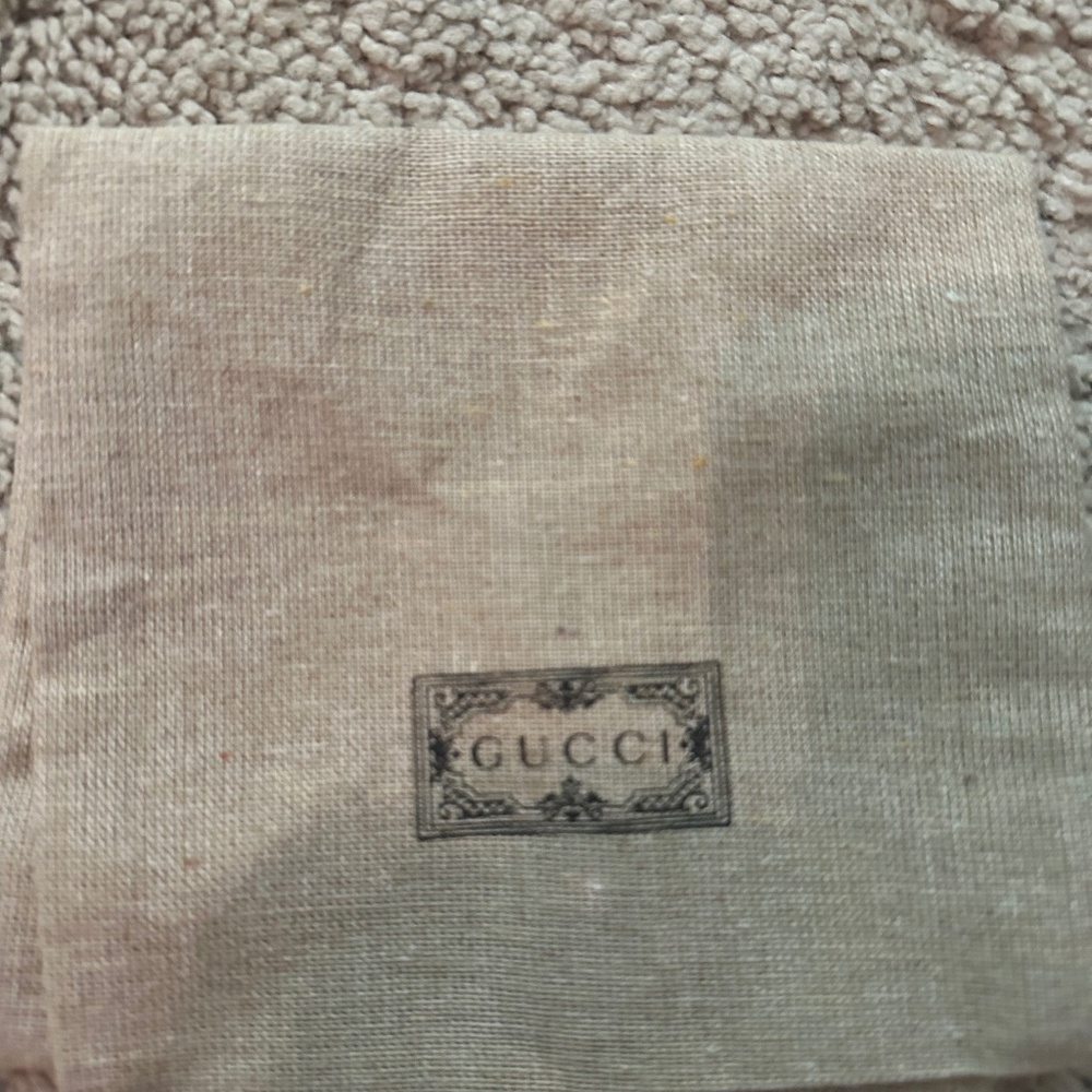 Gucci wallet cover